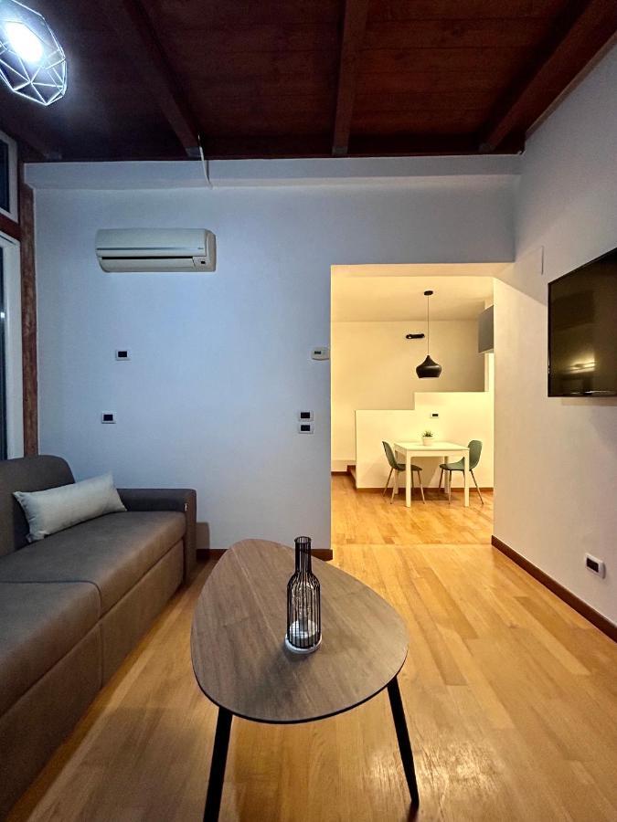 Isola Rovi Apartamento Bari Exterior foto